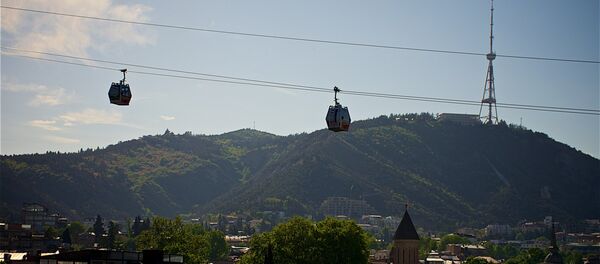 Гора Мтацминда и канатная дорога в Тбилиси - Sputnik Грузия