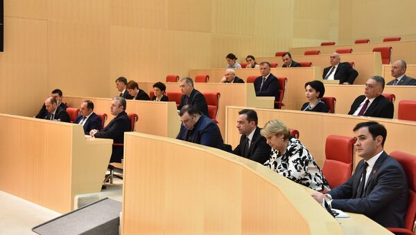 Депутаты и члены правительства Грузии в парламенте - Sputnik Грузия