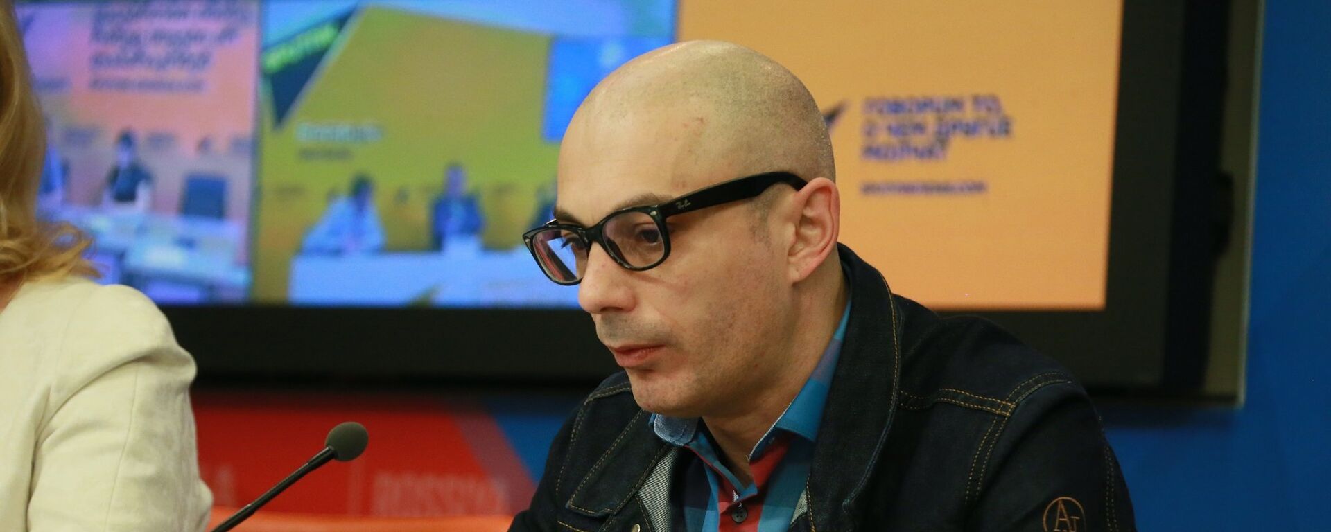 Историк, политолог Армен Гаспарян - Sputnik Грузия, 1920, 15.02.2026