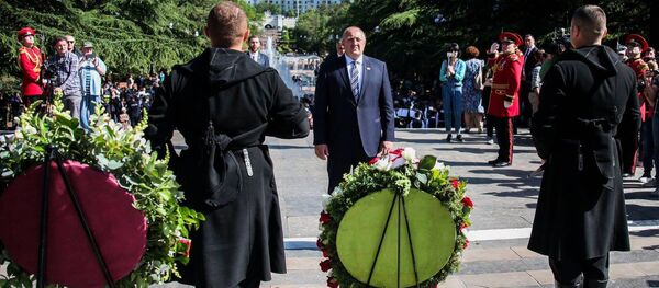 Президент Грузии Георгий Маргвелашвили в парке Ваке в Тбилиси - Sputnik Грузия