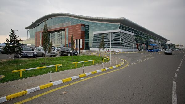 Тбилисский международный аэропорт - здание терминала отлета пассажиров - Sputnik Грузия