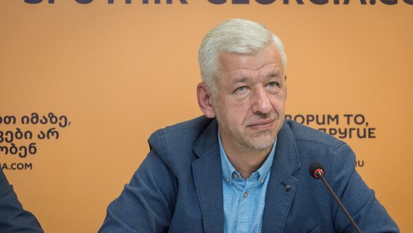 Генеральный руководитель автономной некоммерческой организации Русские репортеры Дмитрий Михайлин - Sputnik Грузия