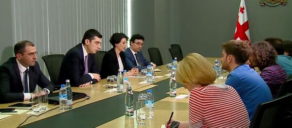 გიორგი გახარია არასამთავრობო ორგანიზაციების წარმომადგენლებს შეხვდა - Sputnik საქართველო