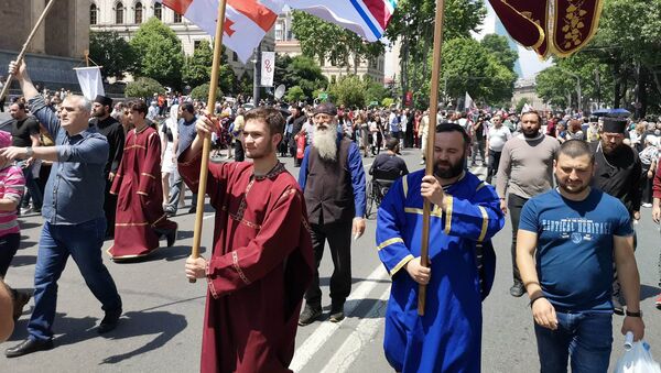 Шествие грузинского марша в день сплоченности и святости семьи - Sputnik Грузия