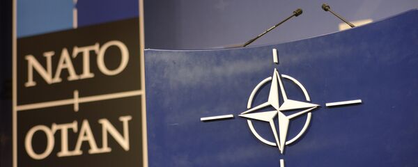 ტრიბუნა ნატოს შტაბ-ბინაში - Sputnik საქართველო