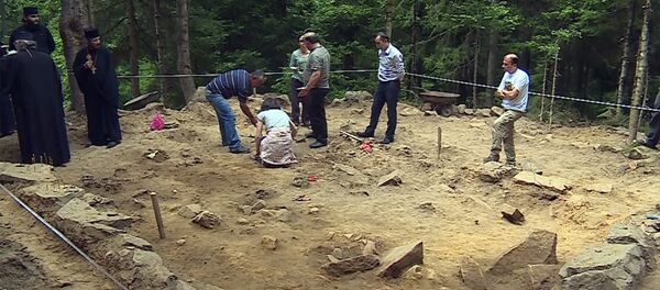 Руины древней церкви в Аджарии Руины древней церкви в Аджарии - Sputnik Грузия