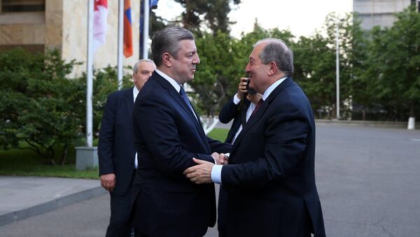 Премьер-министр Грузии Георгий Квирикашвили и президент Армении Армен Саркисян - Sputnik Грузия