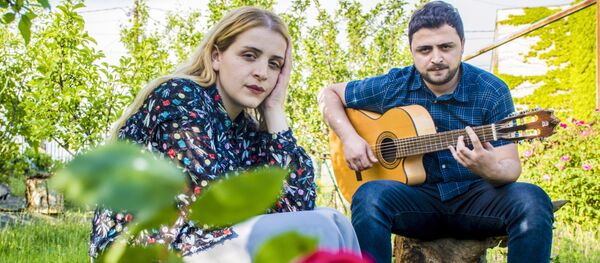 მომღერალმა მეგი გოგიტიძემ მონაწილეობა მიიღო Sputnik-საქართველოს მუსიკალურ- პოეტურ პროექტში, სადაც საკუთარი სიმღერა შეასრულა და ვაჟა-ფშაველას ლექსი წაიკითხა - Sputnik საქართველო