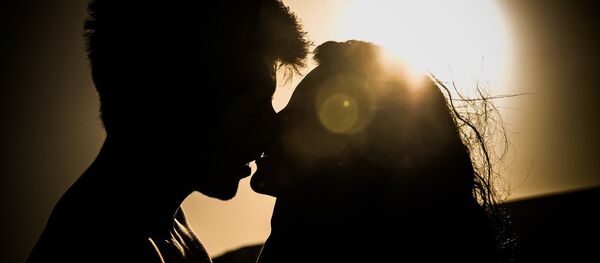 Поцелуй Поцелуй - Sputnik Грузия