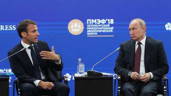 Президент РФ Владимир Путин и президент Французской Республики Эммануэль Макрон - Sputnik Грузия