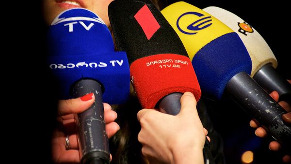 Микрофоны грузинских телеканалов - Sputnik Грузия