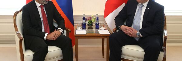 გიორგი კვირიკაშვილისა და ნიკოლ ფაშინიანის შეხვედრა გიორგი კვირიკაშვილისა და ნიკოლ ფაშინიანის შეხვედრა - Sputnik საქართველო