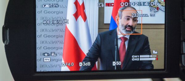 Премьер-министры Армении и Грузии Никол Пашинян и Георгий Квирикашвили провели совместную пресс-конференцию Премьер-министры Армении и Грузии Никол Пашинян и Георгий Квирикашвили провели совместную пресс-конференцию - Sputnik Грузия