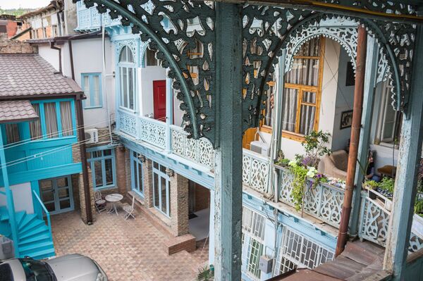 რატომ იქცა თბილისის ერთი ოლქის არჩევნები ასეთ მნიშვნელოვან მოვლენად რატომ იქცა თბილისის ერთი ოლქის არჩევნები ასეთ მნიშვნელოვან მოვლენად - Sputnik საქართველო