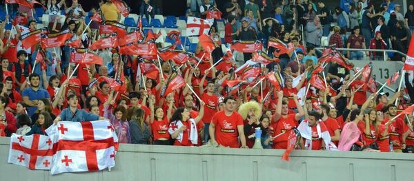 გულშემატკივრები სტადიონის ტრიბუნაზე - Sputnik საქართველო