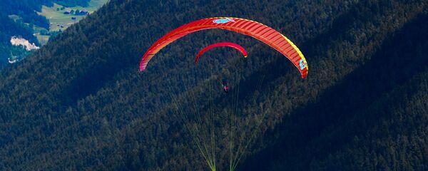 Парапланерист - Sputnik Грузия