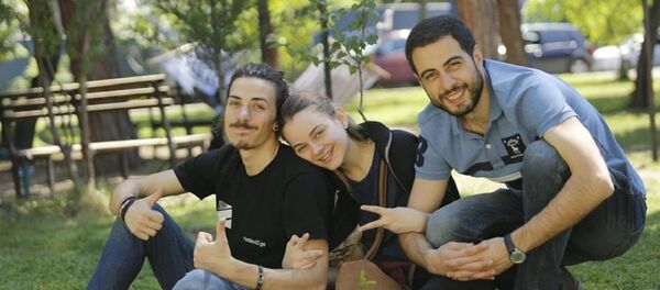 „მხოლოდ ქართულის“ ფინალისტები კოსტა კარანაძე და საბა კემულარია „მხოლოდ ქართულის“ ფინალისტები კოსტა კარანაძე და საბა კემულარია - Sputnik საქართველო