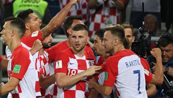 Футбол. ЧМ-2018. Хорватия - Нигерия. Игроки сборной Хорватии радуются забитому голу - Sputnik Грузия