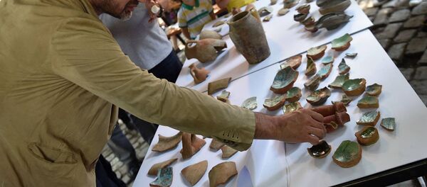 არქეოლოგიური აღმოჩენები გუდუაშვილის მოედანზე არქეოლოგიური აღმოჩენები გუდუაშვილის მოედანზე - Sputnik საქართველო