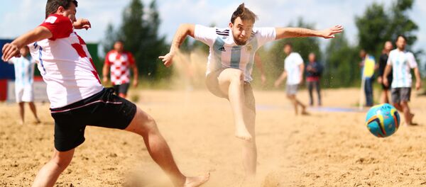 ხორვატიისა და არგენტინის გულშემატკივრებმა ნიჟნი ნოვგოროდში მატჩი გამართეს - Sputnik საქართველო