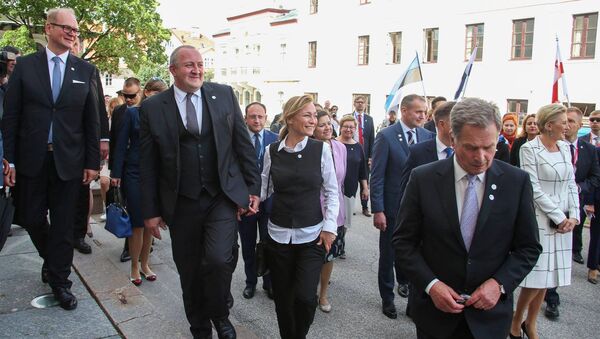 Президент Грузии Георгий Маргвелашвили вместе с супругой Макой Чичуа в Эстонии - Sputnik Грузия