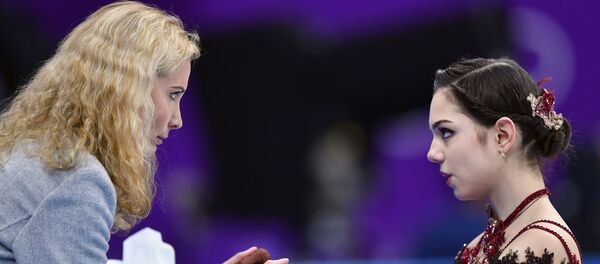 Тренер Этери Тутберидзе и Евгения Медведева - Sputnik Грузия