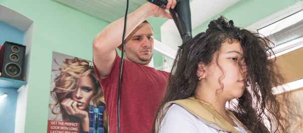 Парикмахер из старого Тбилиси - Sputnik Грузия