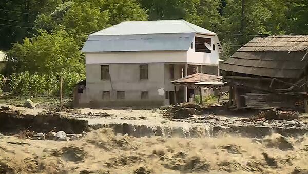 Наводнение в Сванетии - разрушенный дом в Чубери - Sputnik Грузия