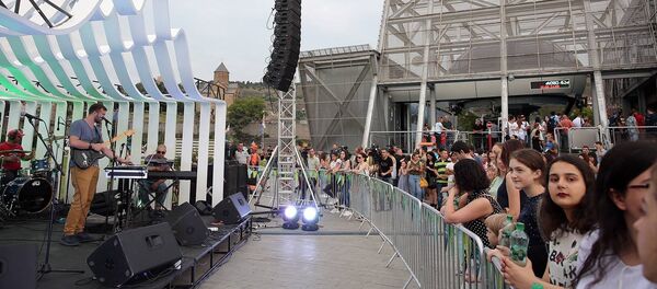 Концерт уличных музыкантов. Архивное фото - Sputnik Грузия