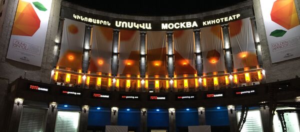 კინოთეატრი „მოსკოვი“. ფესტივალი „ოქროს გარგარი“ კინოთეატრი „მოსკოვი“. ფესტივალი „ოქროს გარგარი“ - Sputnik საქართველო