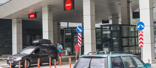 საკონტროლო–გამშვები პუნქტი „ყაზბეგი საკონტროლო–გამშვები პუნქტი „ყაზბეგი - Sputnik საქართველო