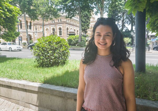 Из Сан-Франциско в Тбилиси: моя большая грузинская семья Из Сан-Франциско в Тбилиси: моя большая грузинская семья - Sputnik Грузия