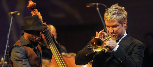 მესაყვირე კრის ბოტი მესაყვირე კრის ბოტი - Sputnik საქართველო