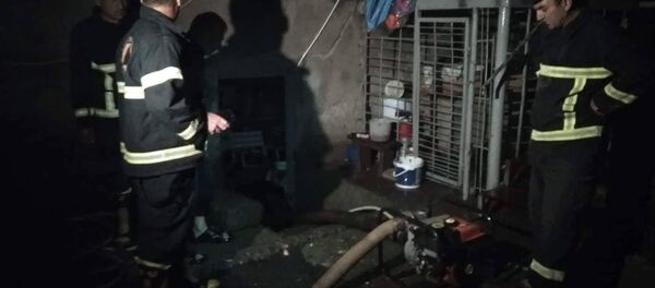 მაშველები დატბორილი სახლებიდან წყლის ამოტუმბვას ახორციელებენ - Sputnik საქართველო