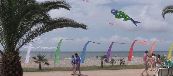 ბათუმის ბულვარში ფრანების სანახაობრივი ფესტივალი გაიმართა - Sputnik საქართველო