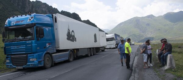 Пробки в Верхнем Ларсе - Sputnik Грузия