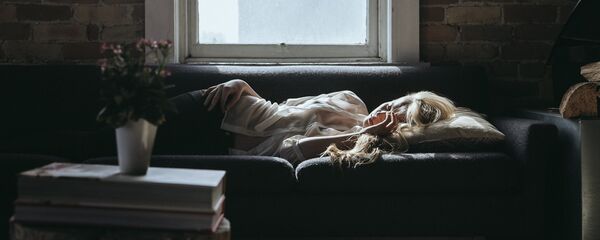 მძინარე ქალი მძინარე ქალი - Sputnik საქართველო