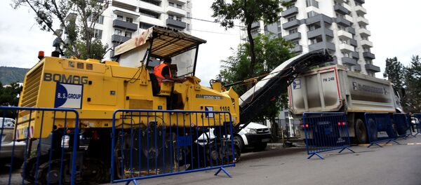 Ремонт улицы Симона Чиковани - Sputnik Грузия