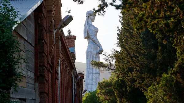 Статуя Мать Грузии на аллее Сололаки - Sputnik Грузия