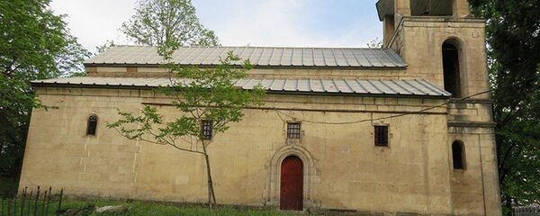 ზესტაფონის მუნიციპალიტეტში, სოფ. წევაში მდებარე განვითარებული და გვიანი შუა საუკუნეების წევას წმ. გიორგის სახელობის ეკლესიას - Sputnik Грузия