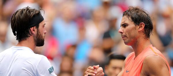 Теннисисты Николоз Басилашвили и Рафаэль Надаль - Sputnik Грузия
