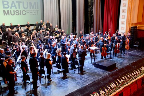 Фестиваль знаменитой грузинской пианистки и Артиста ЮНЕСКО во имя мира Элисо Болквадзе уже второй год проходит под патронажем ЮНЕСКО - Sputnik Грузия