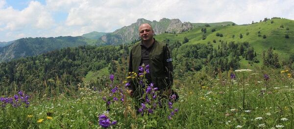 Глава охраны Национального парка Боржоми-Харагаули Иванэ Купрадзе Глава охраны Национального парка Боржоми-Харагаули Иванэ Купрадзе - Sputnik Грузия