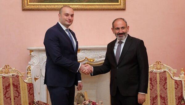 Премьеры Грузии и Армении Мамука Бахтадзе и Никол Пашинян - Sputnik Грузия