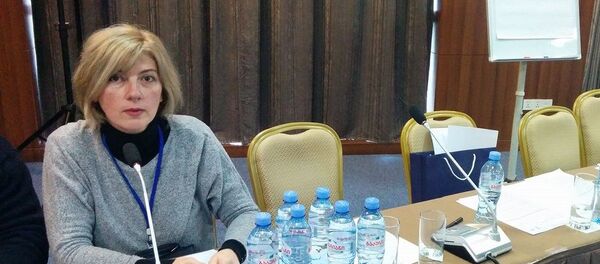 Учительница русского языка и литературы Яна Вишневская - Sputnik Грузия