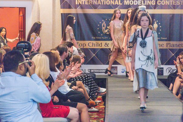 Международный модельный конкурс среди детей и подростков Top Teen and Child Model of The Planet – 2018 стартовал в грузинской столице - Sputnik Грузия