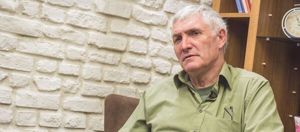 Джеффри Сильверман  - Sputnik Грузия