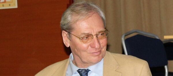 Шахматный комментатор, заслуженный тренер России Сергей Макарычев - Sputnik Грузия
