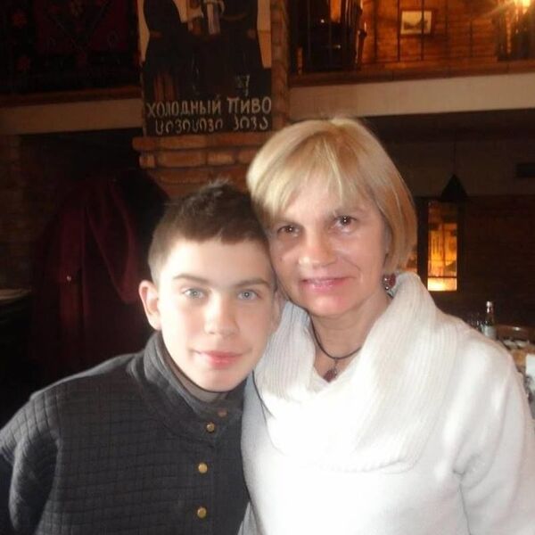 სამსულიან ოჯახს ორი შშმ პირით ღია ცის ქვეშ დარჩენა ემუქრება სამსულიან ოჯახს ორი შშმ პირით ღია ცის ქვეშ დარჩენა ემუქრება - Sputnik საქართველო