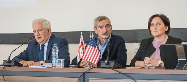 Пресс-конференция в лаборатории Лугара - Sputnik Грузия